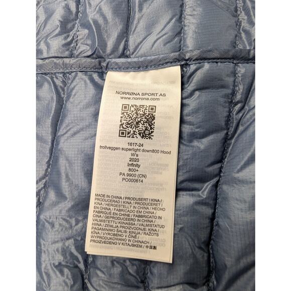 Noronna Women's Trollveggen Down800 Hooded Infinity Puffer Jacket Blue Small - Picture 7 of 15